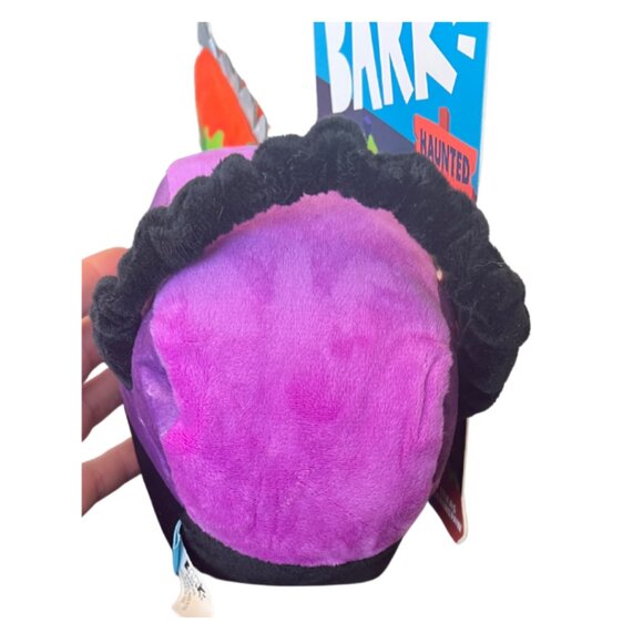 Bark Dog toy Texas Chainspaw Pose & Play Halloween Haunted Playride Squeaker NEW - Picture 5 of 7